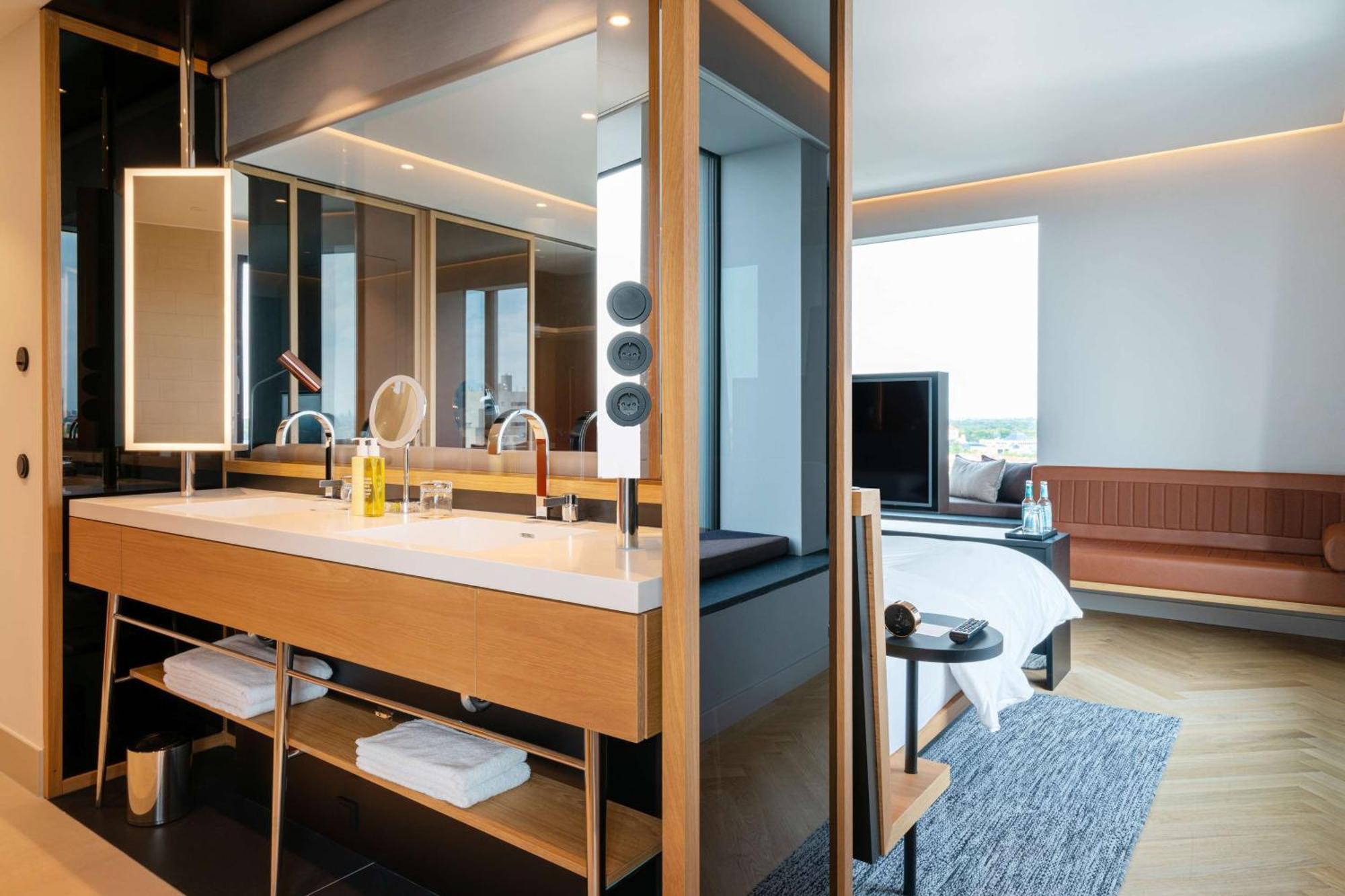 Hotel Andaz Munich Schwabinger Tor, By Hyatt Esterno foto Deluxe Room